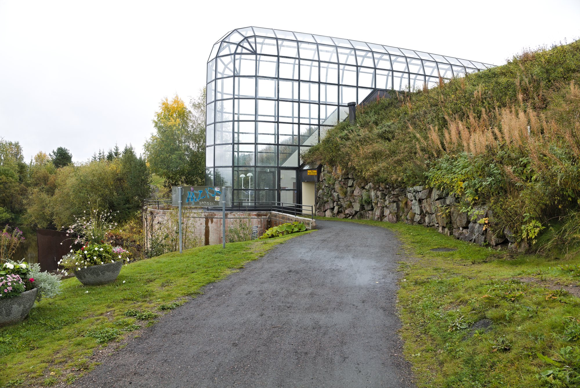 The glass-roofed Arktikum museum entrance in Rovaniemi.